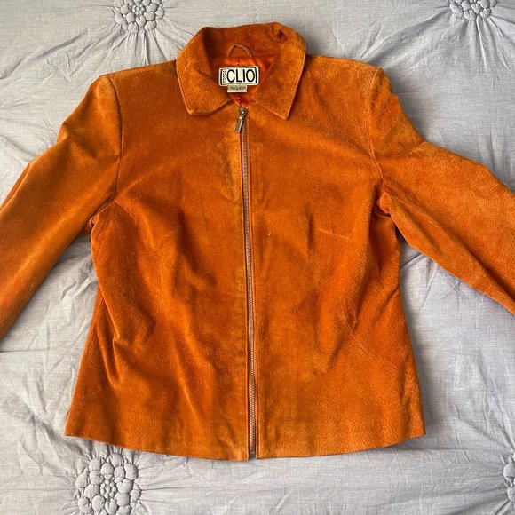 SOLD! Vintage Suede Leather Jacket - Picture 4 of 9
